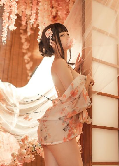 动漫美女被吸乳禁漫天堂