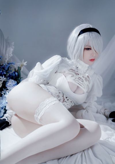 《春色寄情人》电视剧